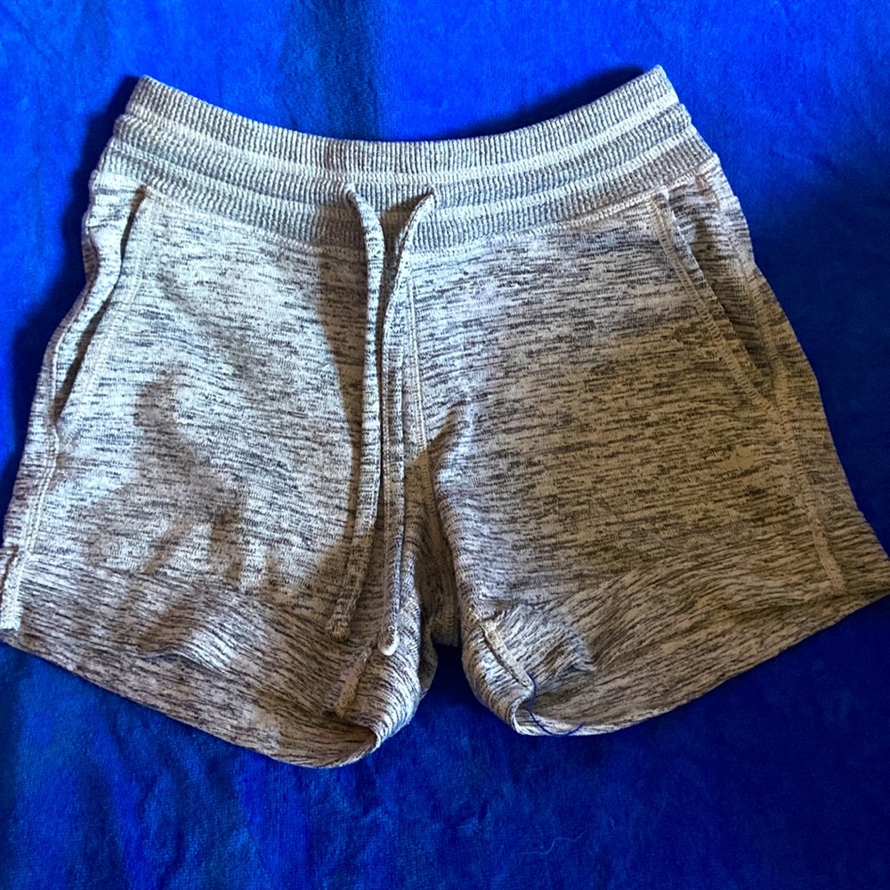 Gray comfortable shorts (2)